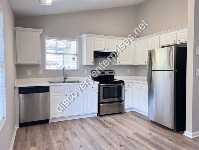 Foto del edificio - 1561 Norman Crossing