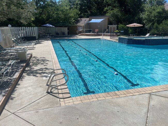 Photo - 6036 Gunbarrel Ave Apartment