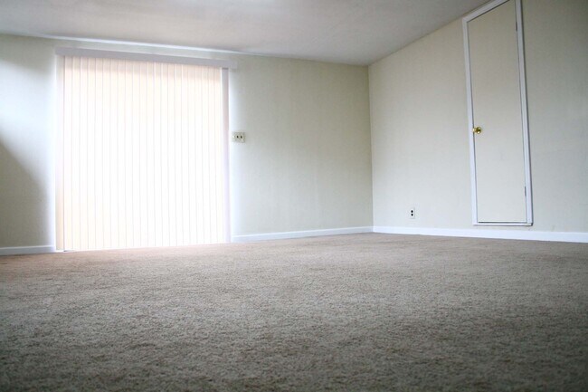 Foto del edificio - 898 W San Gabriel Ave