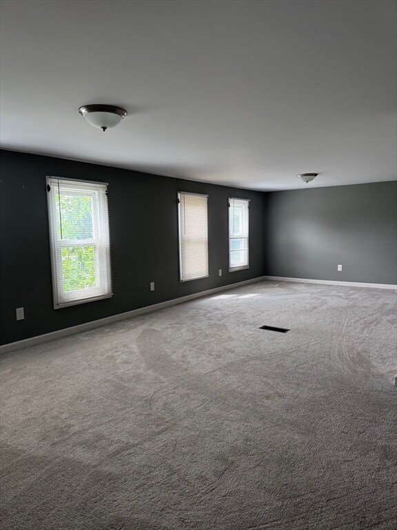 Foto del edificio - 8 Greylock St