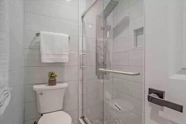 Foto del edificio - 317 E Julian St