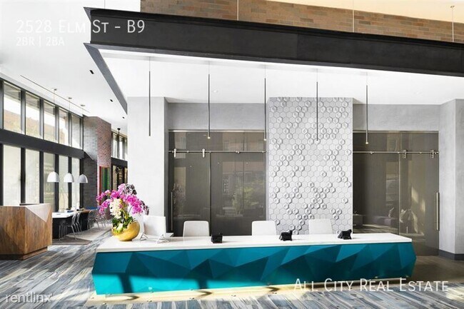 Foto del edificio - 2528 Elm St