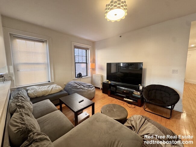 Photo - 1173 Commonwealth Ave Apartment