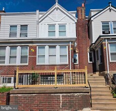 Building Photo - 4020 Howland St