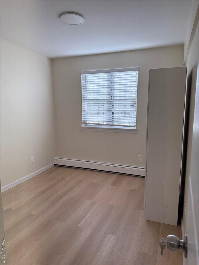 Foto del edificio - 41-35-41149 149th Pl