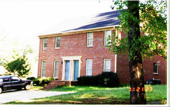 Building Photo - Sturdivant Apartments