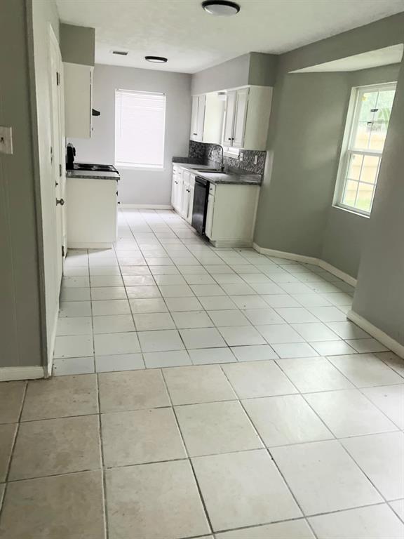 Foto del edificio - 23302 Whispering Willow Dr