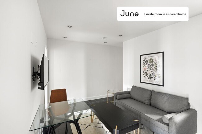 Building Photo - Room in Shared 3 bed/2 bath home in Upper West Side