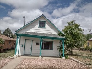 Building Photo - 905 Nevada Ave