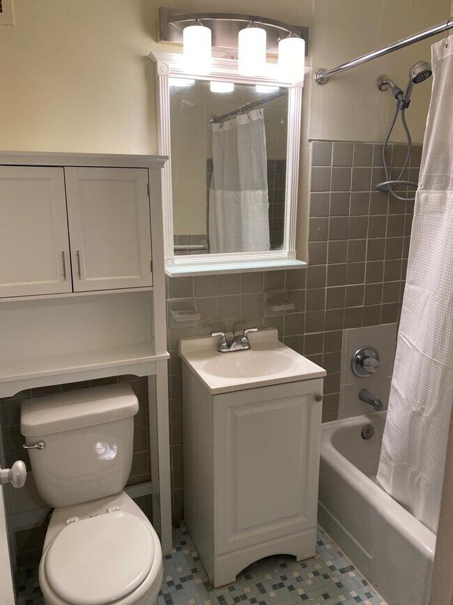 Foto del edificio - 1111 Arlington Blvd