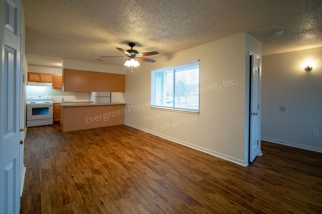 Building Photo - 2147 27th Ave Ct