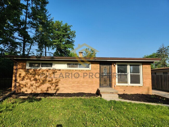 Charming 3-Bedroom Ranch with Basement & G... - Charming 3-Bedroom Ranch with Basement & G... House