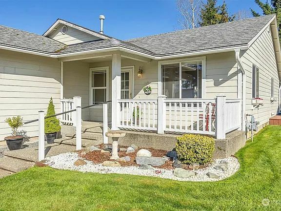 Foto del edificio - 915 E Maple St