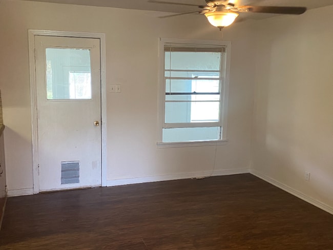 Building Photo - 4207 Idylwood Ln