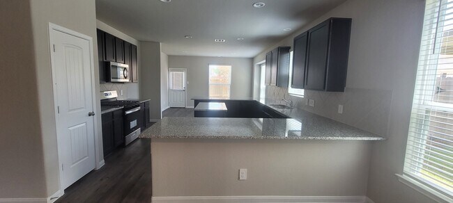 Building Photo - 2934 Lawrence Pk Ct