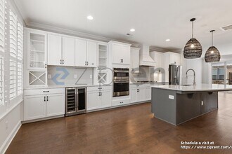Building Photo - 206 Maidstone Trail