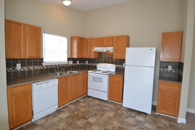 Building Photo - 1324 Mandy Place Ct
