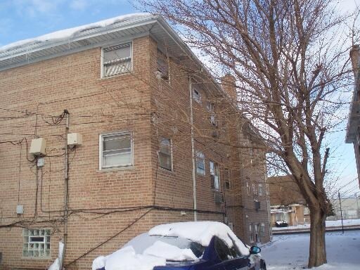 Building Photo - 3615 W 79th St