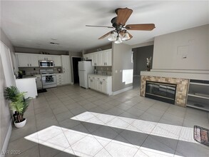 Building Photo - 2413 Rue De Bourdeaux