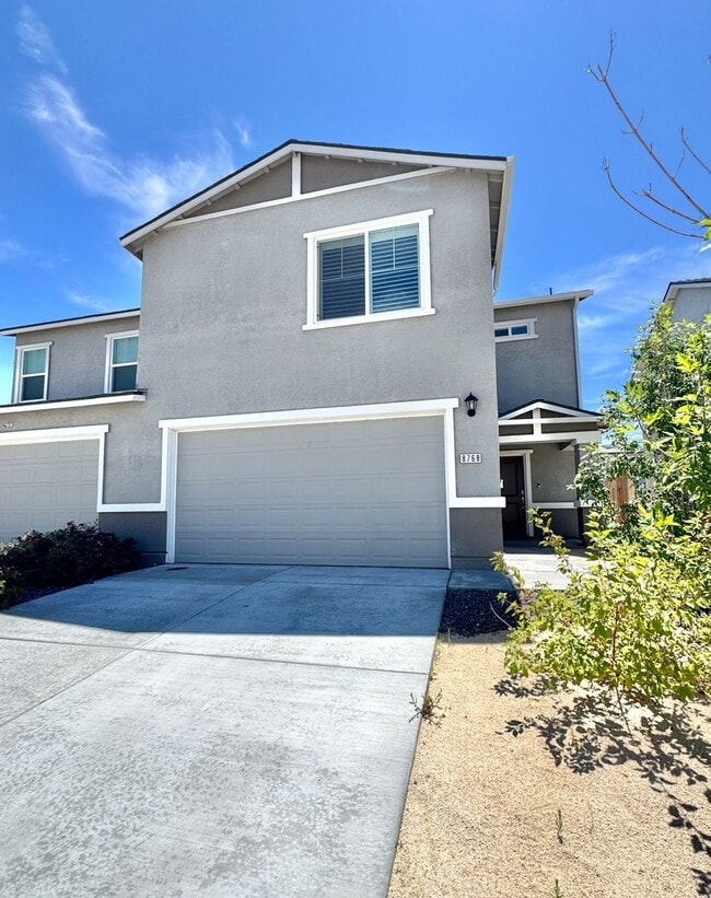 Building Photo - 8768 Scenic Sky Dr