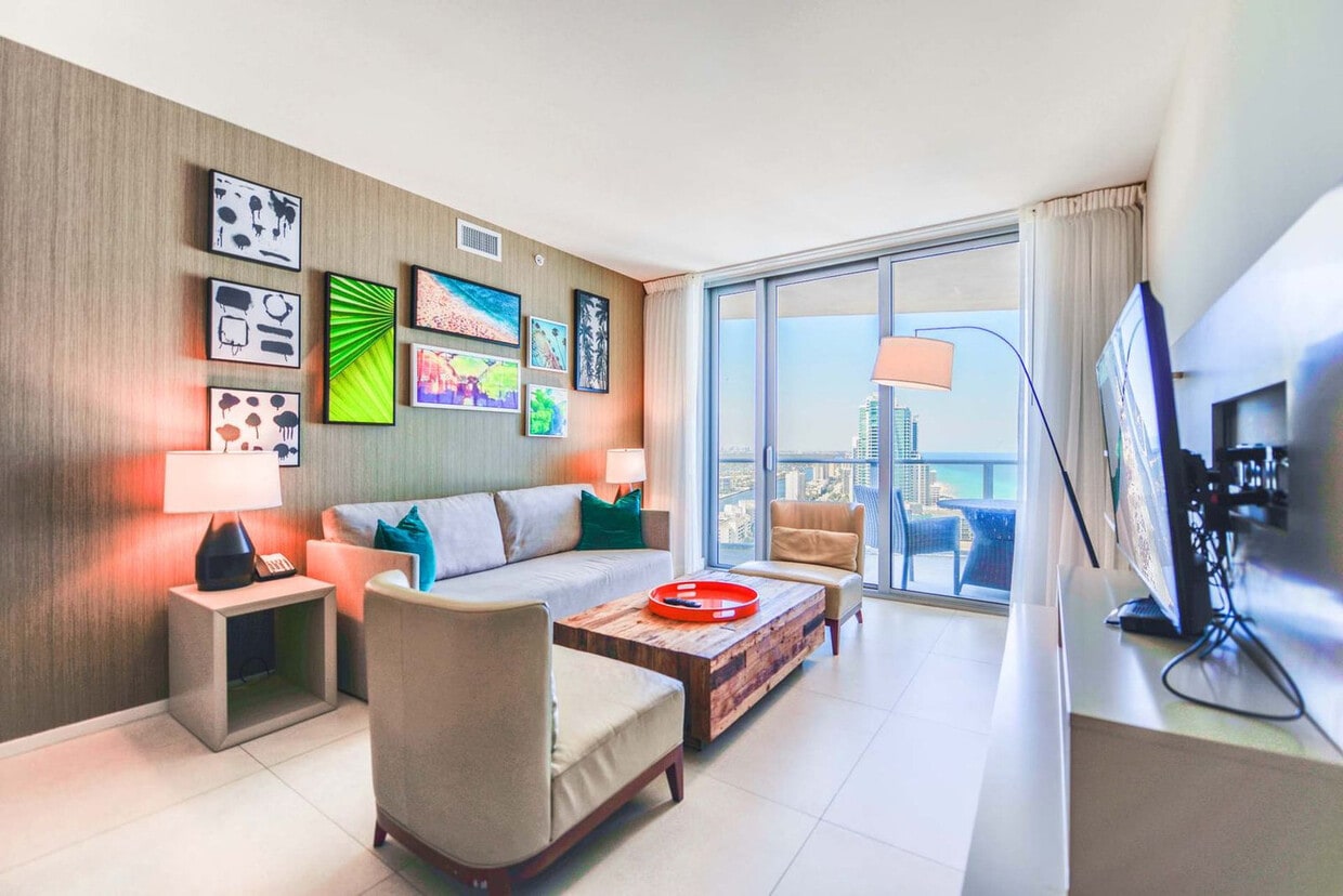 Foto principal - 4111 S Ocean Dr