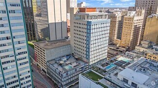 Building Photo - 1505 Elm St