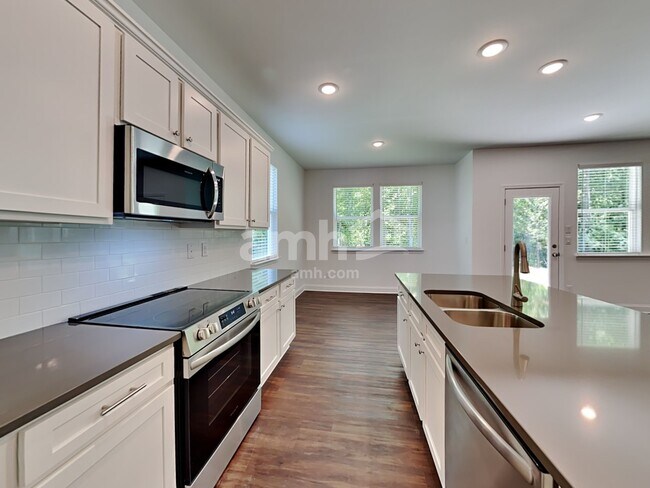 Building Photo - 5017 Pebble Bridge Wy