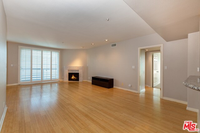 Foto principal - 1872 Midvale Ave
