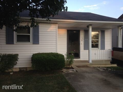 Primary Photo - 138 Westside Dr