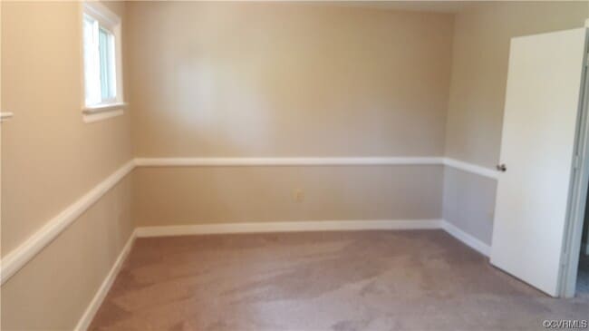 Building Photo - 1802 Cambridge Ct