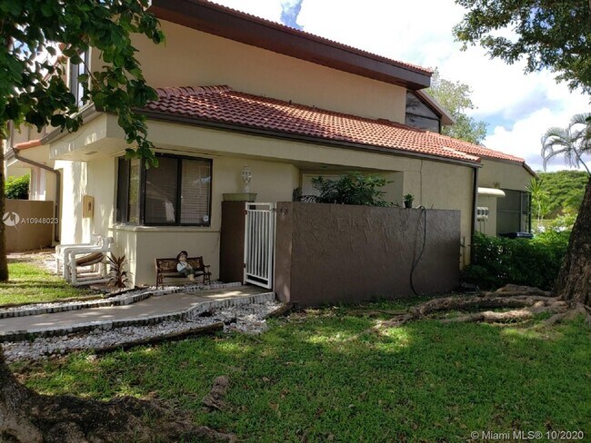 Foto del edificio - 9746 SW 138th Ave
