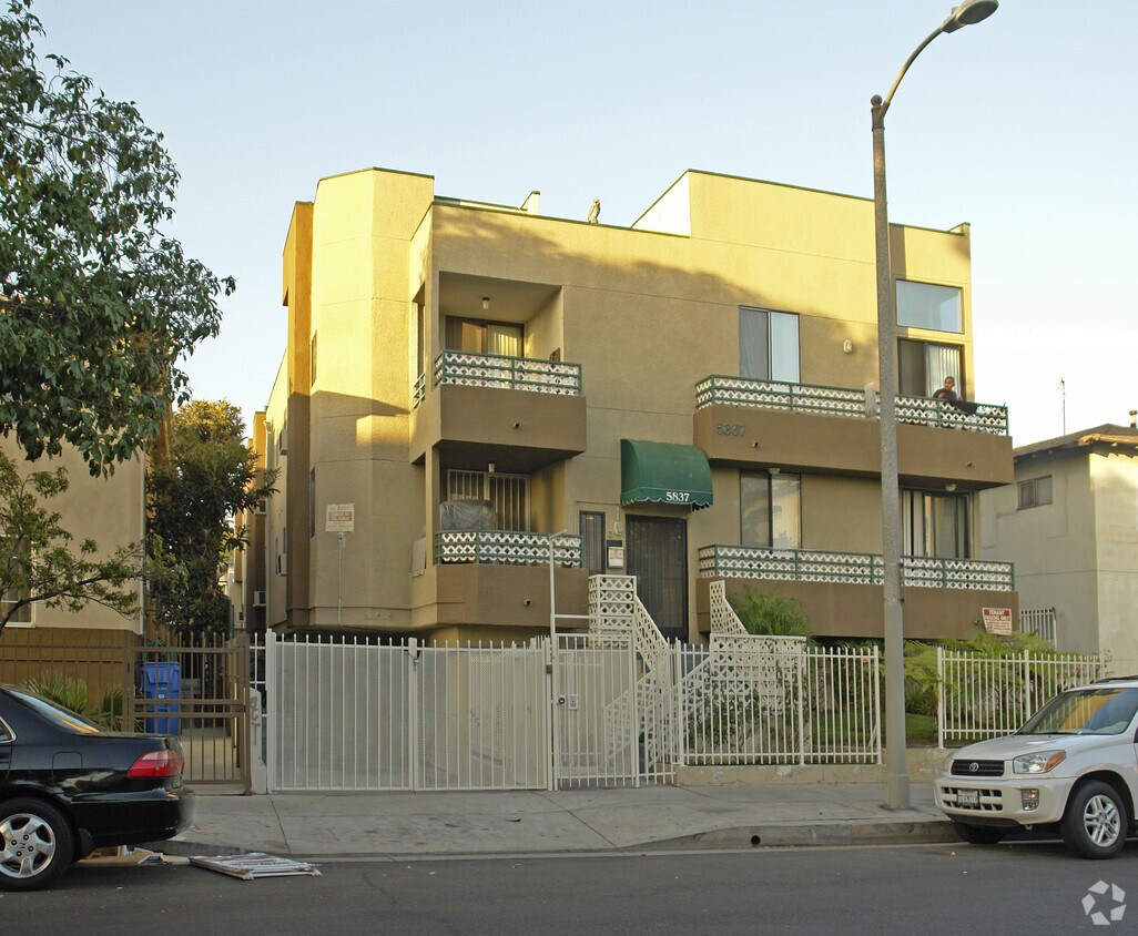 5837 Virginia Ave, Los Angeles, CA 90038 Apartments Los Angeles, CA