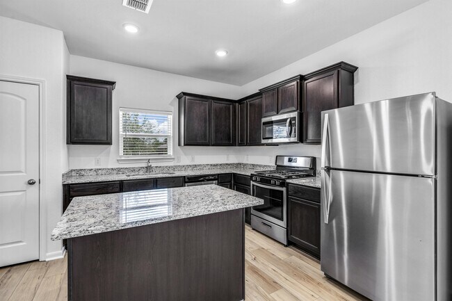 Building Photo - 10856 Quinn Ct