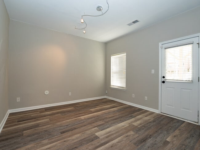 Building Photo - 14136 Winford Ln