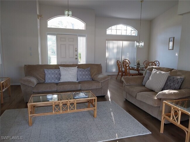 Foto del edificio - 449 Dundee Ct