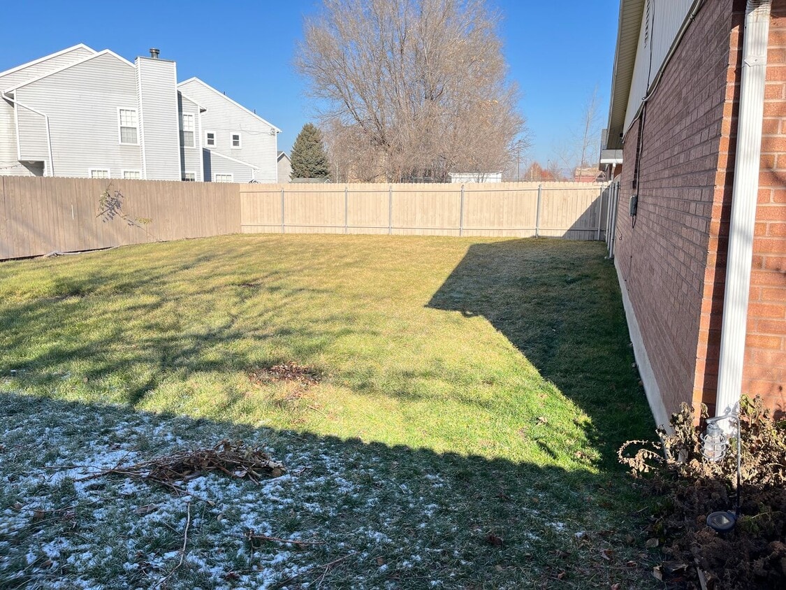 13th East 7-8 - 13th East 7-8