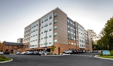 Building Photo - Paloma Kent