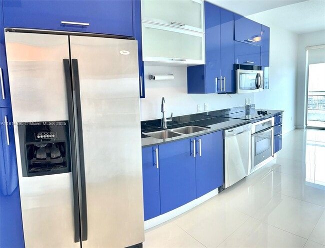 Foto del edificio - 60 SW 13th St
