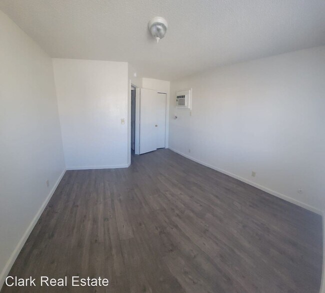 Foto del edificio - 2 br, 1 bath House - 817 WRIGHT WAY