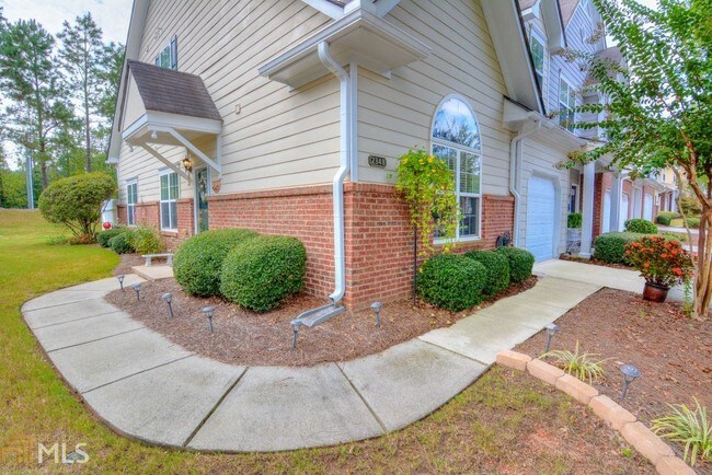 Foto del edificio - 2348 Suwanee Pointe Dr