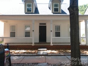 Building Photo - 12716 Cross Dale Dr