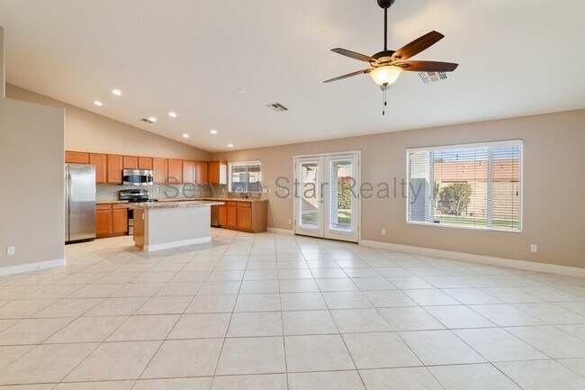 Foto del edificio - 14513 N 152nd Ln