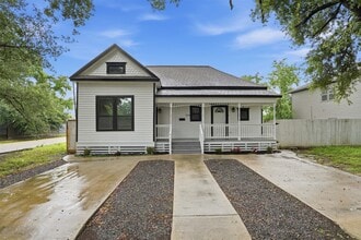 Building Photo - 514 Vincent St