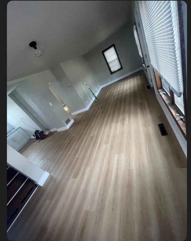 Foto del edificio - 831 Brown St