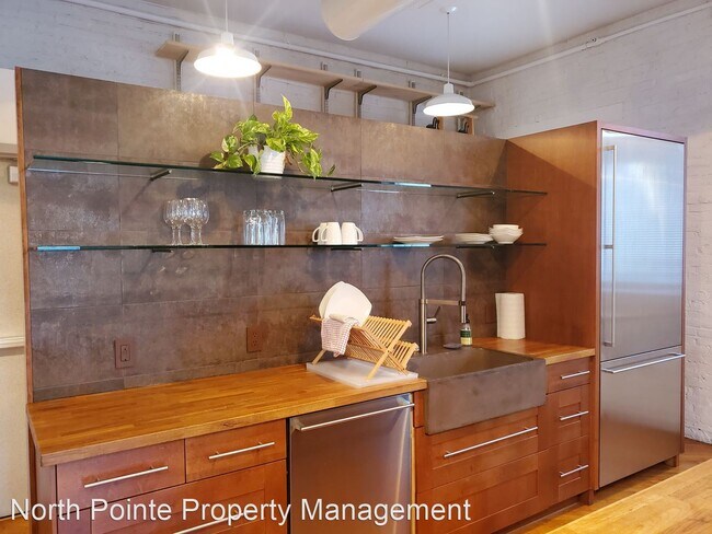 Foto del edificio - 2 br, 1.5 bath House - 226 N. Arch St.