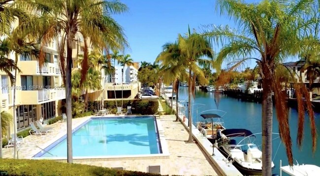 Photo - 2350 NE 135th St Apartment