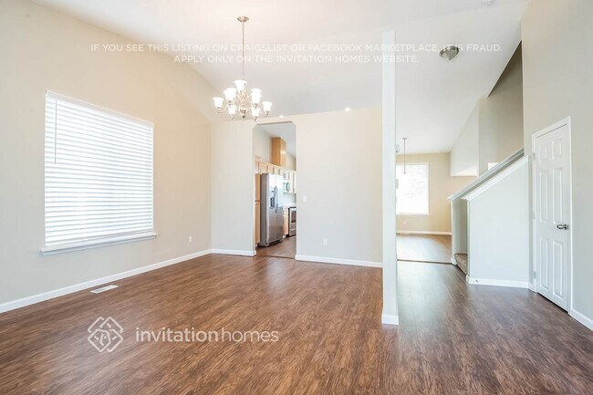 Building Photo - 19817 15th Avenue E