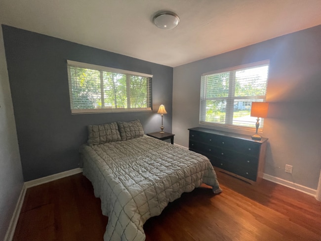 Building Photo - 4007 Aldington Dr Building Photo - 4007 Aldington Dr