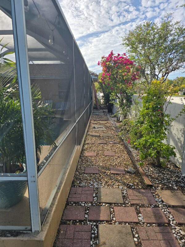 Foto del edificio - 4947 Cedar Oak Wy