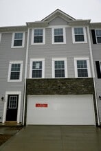 Building Photo - 130 Dusky Willow Dr